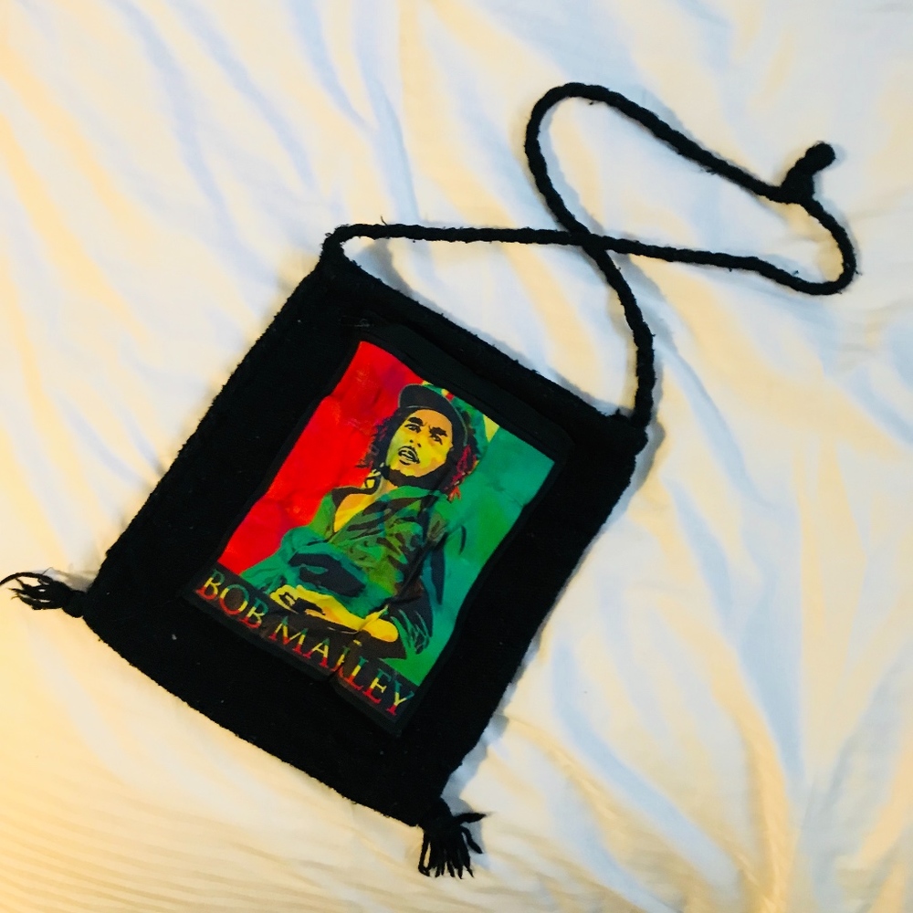 Bob Marley knit crossbody bag